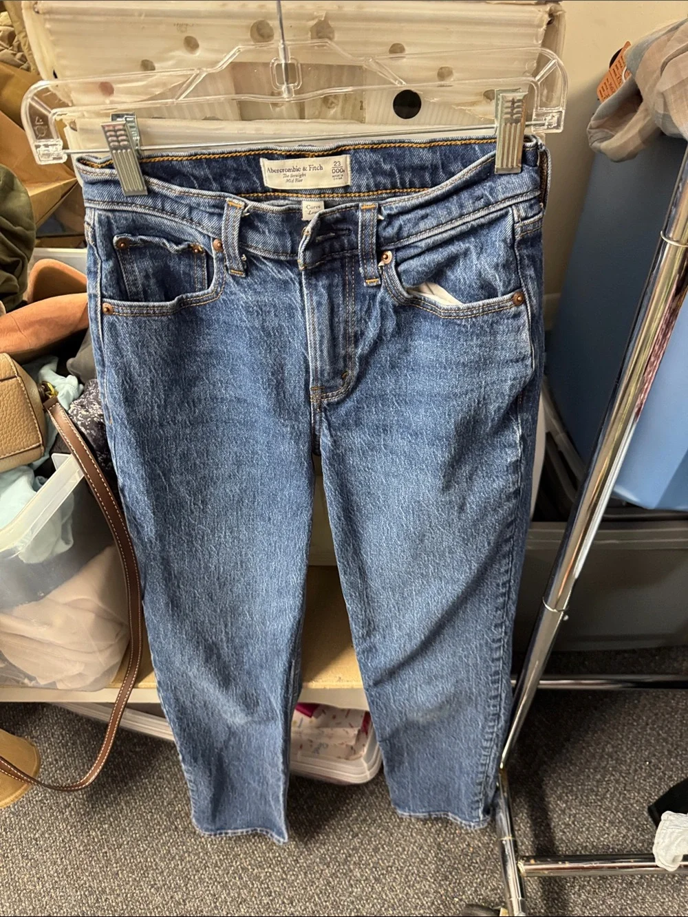 Abercrombie and fitch curve love straight jeans 000 petite // 082830